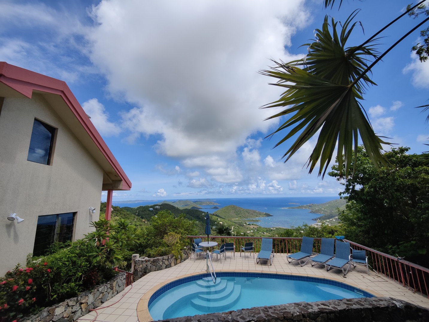  image here  publ1image1 pool-and-view.jpg